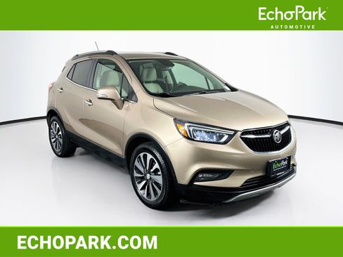 Used 2019 Buick Encore Essence FWD image 1