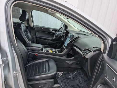 Used 2024 Ford Edge SEL image 28