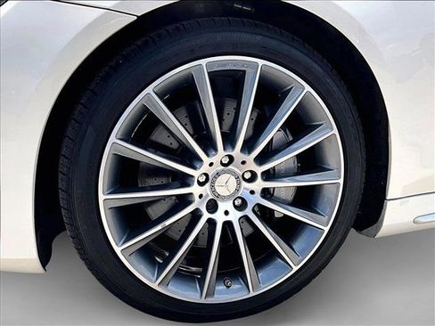Used 2017 Mercedes-Benz S 550 Sedan image 10