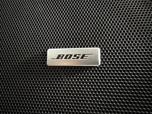 Used 2023 Chevrolet Traverse Premier image 34