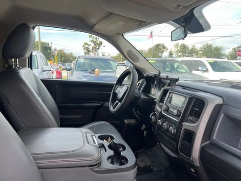 Used 2017 RAM 1500 Tradesman RWD image 10