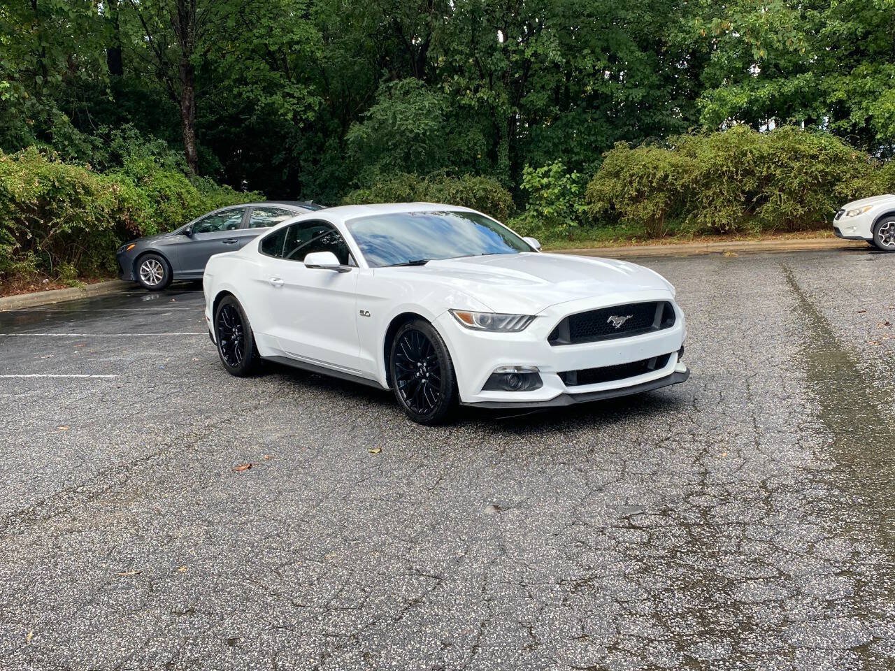 Used 2015 Ford Mustang GT Premium w/ GT Performance Package RWD image 3