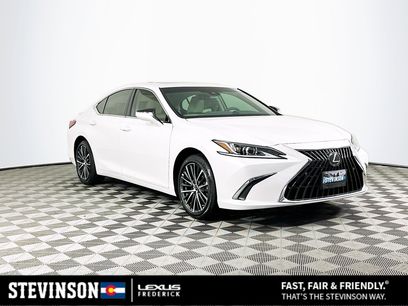 New 2025 Lexus ES 300h w/ Premium Package