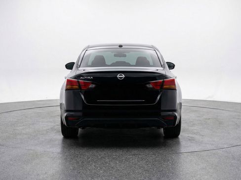 Used 2025 Nissan Altima 2.5 SV image 7