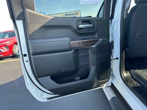 Used 2021 GMC Sierra 1500 SLE w/ Fleet Comfort Package AWD/4WD image 25