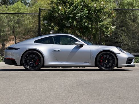 Certified 2024 Porsche 911 Carrera GTS RWD image 8