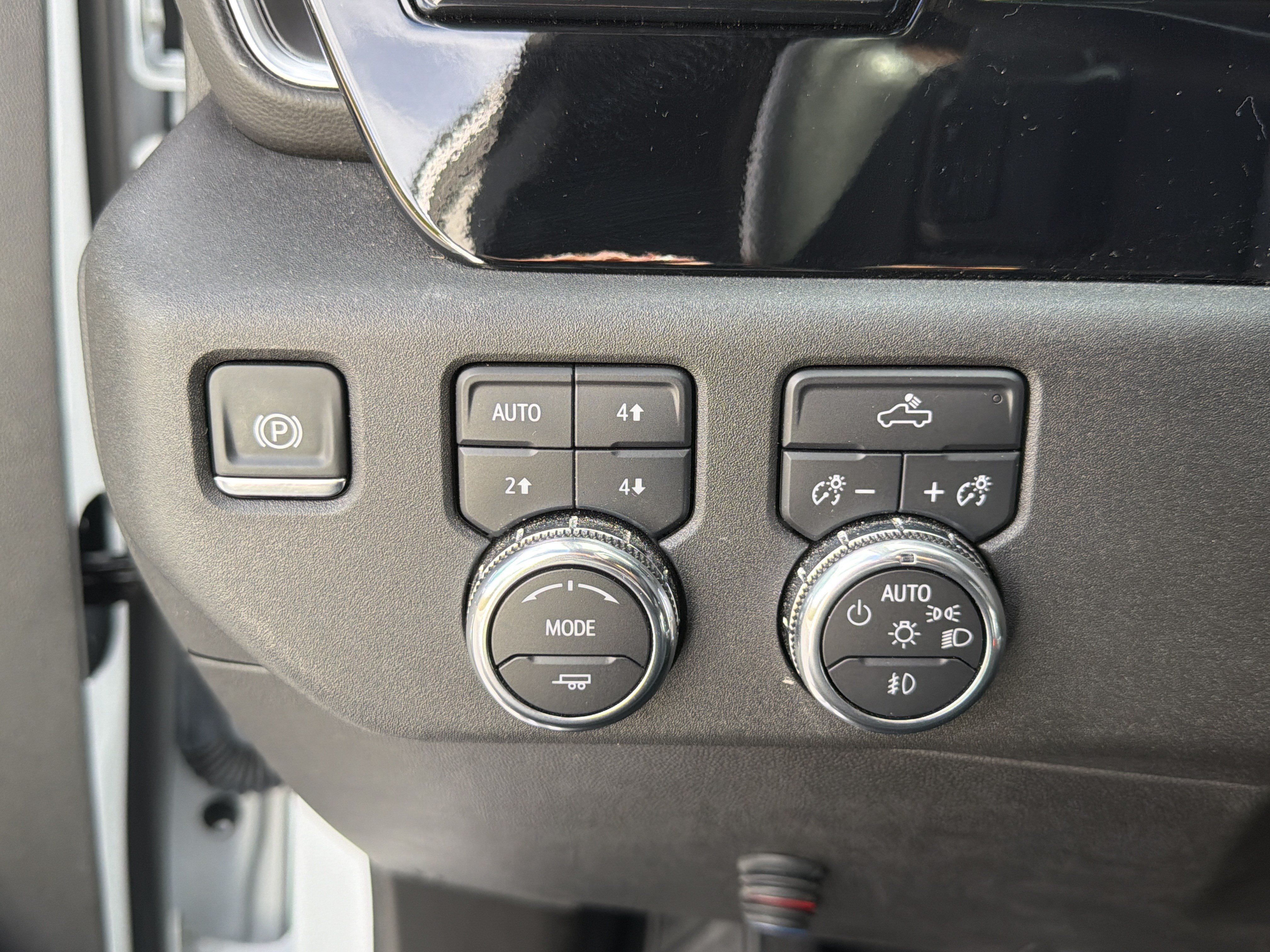 Used 2025 GMC Sierra 1500 Elevation AWD/4WD image 62