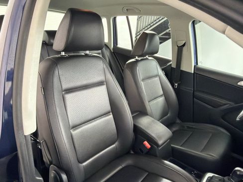 Used 2016 Volkswagen Tiguan S FWD image 25