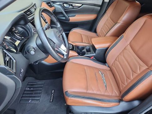 Used 2018 Nissan Rogue SL w/ Premium Package AWD/4WD image 20