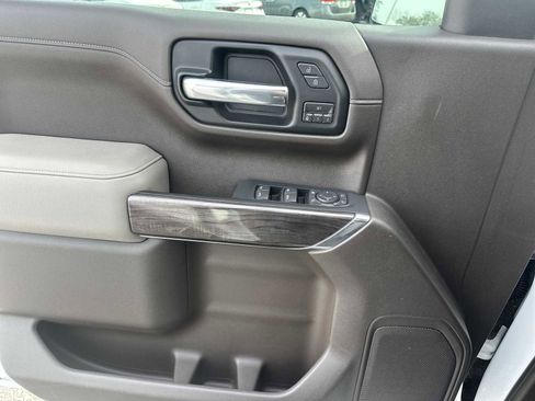 Used 2019 Chevrolet Silverado 1500 LTZ w/ LTZ Plus Package image 25