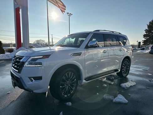 Certified 2024 Nissan Armada Platinum w/ Captain's Chairs Package image 3