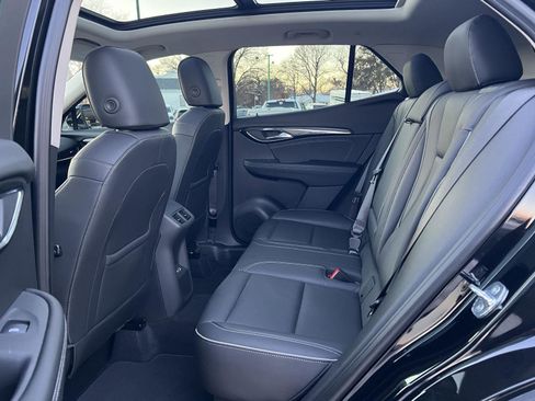 Used 2021 Buick Envision Essence w/ Technology Package I image 45