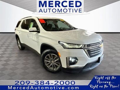 Used 2023 Chevrolet Traverse LT