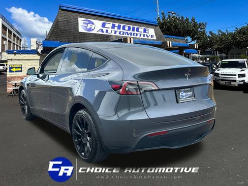 Used 2023 Tesla Model Y Long Range AWD/4WD image 5