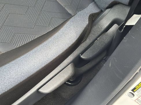 Used 2025 Nissan Versa SV FWD image 18
