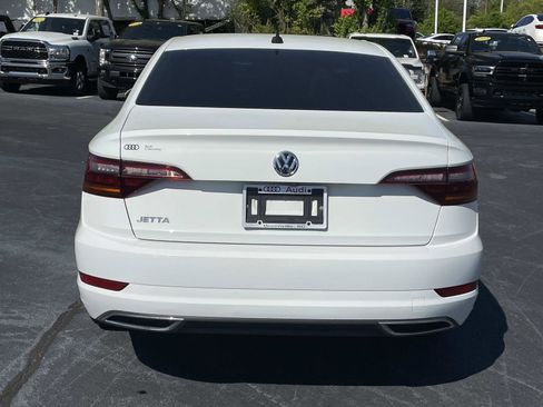 Used 2019 Volkswagen Jetta SEL Premium FWD image 6