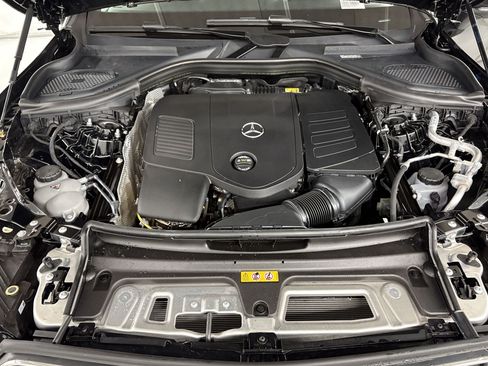 Certified 2026 Mercedes-Benz GLC 300 image 32