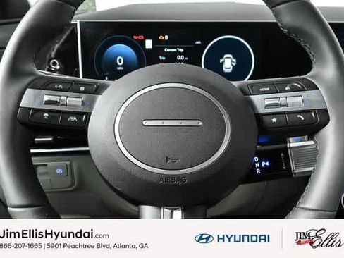 New 2025 Hyundai Tucson Limited AWD/4WD image 16