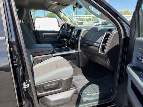 Used 2019 RAM 1500 Classic Warlock RWD image 10