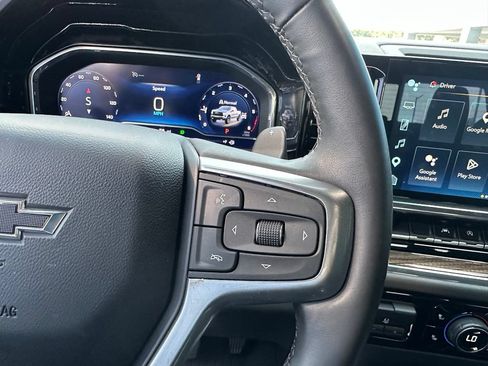 Used 2024 Chevrolet Silverado 1500 LT Trail Boss w/ Convenience Package II AWD/4WD image 41