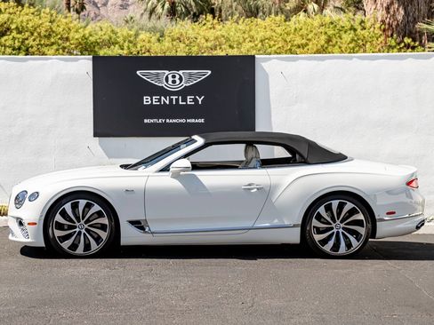 Used 2024 Bentley Continental GT Azure AWD/4WD image 5