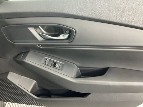 Certified 2024 Honda Accord EX image 13