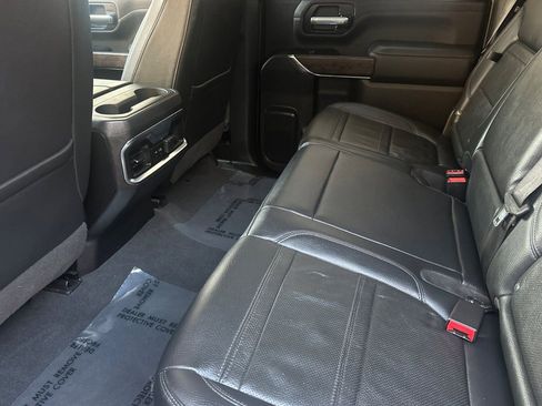 Used 2022 GMC Sierra 2500 Denali w/ Technology Package image 13