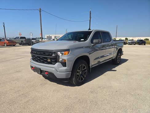 Used 2025 Chevrolet Silverado 1500 Custom AWD/4WD image 7