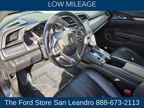 Used 2018 Honda Civic EX-L image 3
