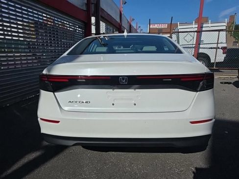 Used 2024 Honda Accord EX image 6