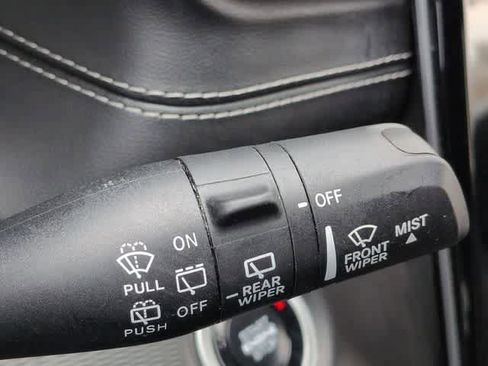 Used 2024 Jeep Grand Cherokee L Laredo image 26