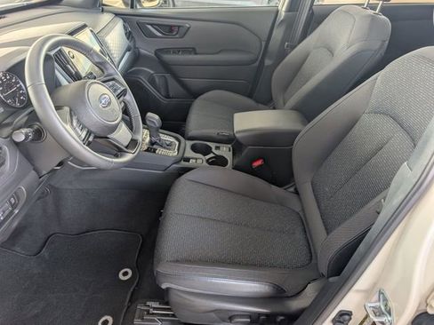 Certified 2025 Subaru Forester Premium AWD/4WD image 8