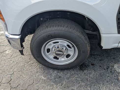 New 2026 Ford F350 XL w/ XL Chrome Package image 11