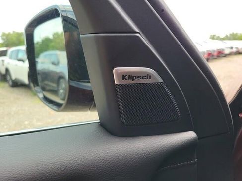 New 2025 Nissan Armada Platinum w/ Convenience Package image 18