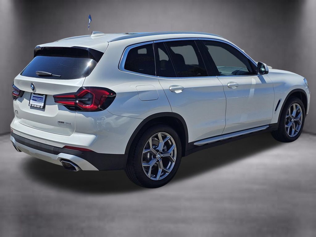 Used 2023 BMW X3 xDrive30i w/ Convenience Package AWD/4WD image 6