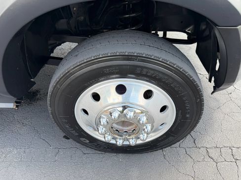 Used 2013 RAM 4500 Tradesman w/ Chrome Appearance Group AWD/4WD image 14