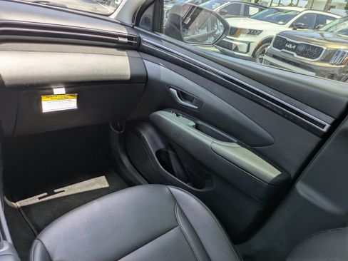 Used 2023 Hyundai Tucson SEL w/ Convenience Package FWD image 13
