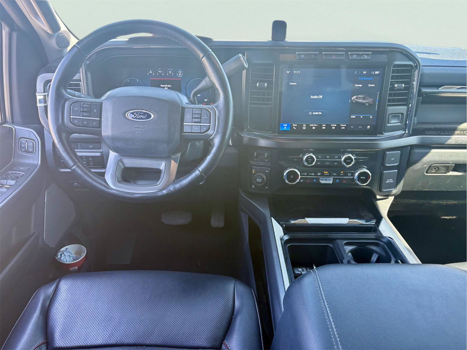 Used 2023 Ford F250 Lariat w/ Sport Appearance Package AWD/4WD image 14