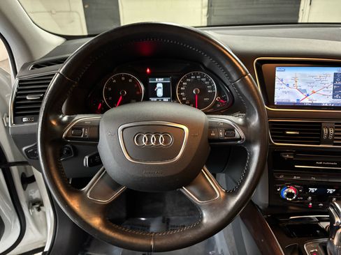Used 2013 Audi Q5 2.0T Premium Plus image 17