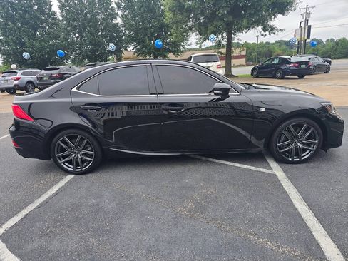 Used 2019 Lexus IS 300 RWD image 8