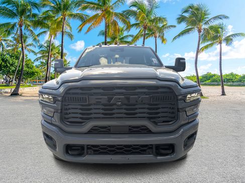 New 2026 RAM 2500 Laramie AWD/4WD image 8