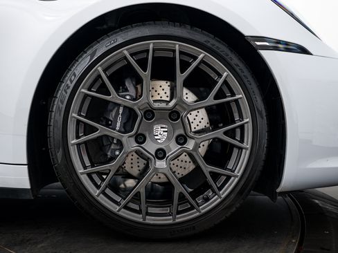 Certified 2023 Porsche 911 Carrera T RWD image 11