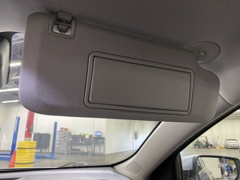 Used 2023 Chevrolet Malibu LT image 39