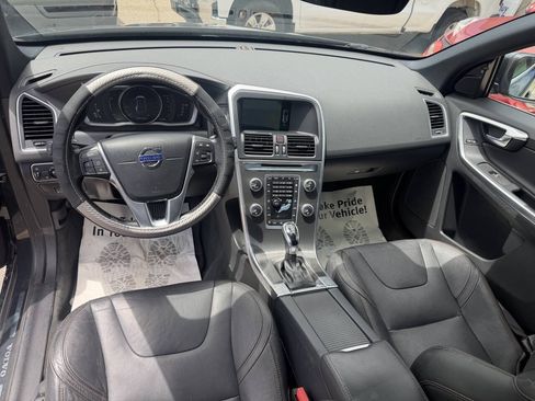 Used 2016 Volvo XC60 T5 Premier w/ Proximity Package FWD image 25