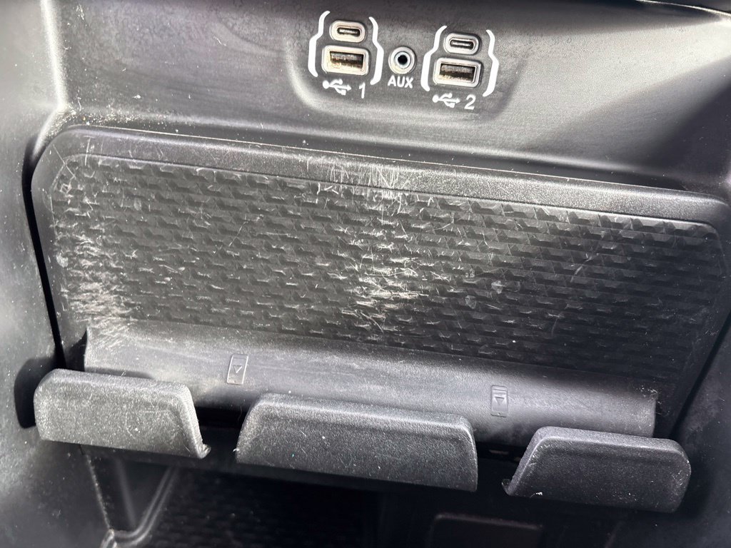 Used 2022 RAM 1500 Laramie AWD/4WD image 19
