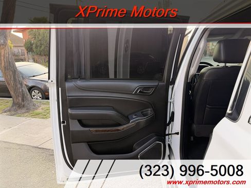 Used 2018 Chevrolet Suburban LT image 28