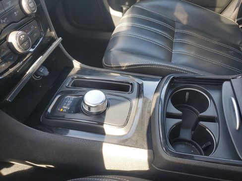 Used 2023 Chrysler 300 S image 30