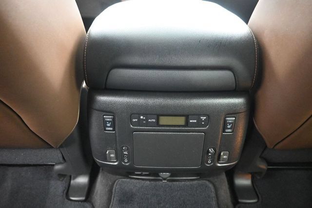 Used 2020 Nissan Armada Platinum w/ Platinum Reserve Package AWD/4WD image 24