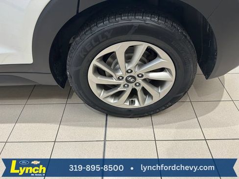 Used 2018 Hyundai Tucson SE AWD/4WD image 22