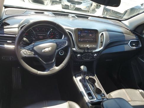 Used 2022 Chevrolet Equinox Premier AWD/4WD image 10